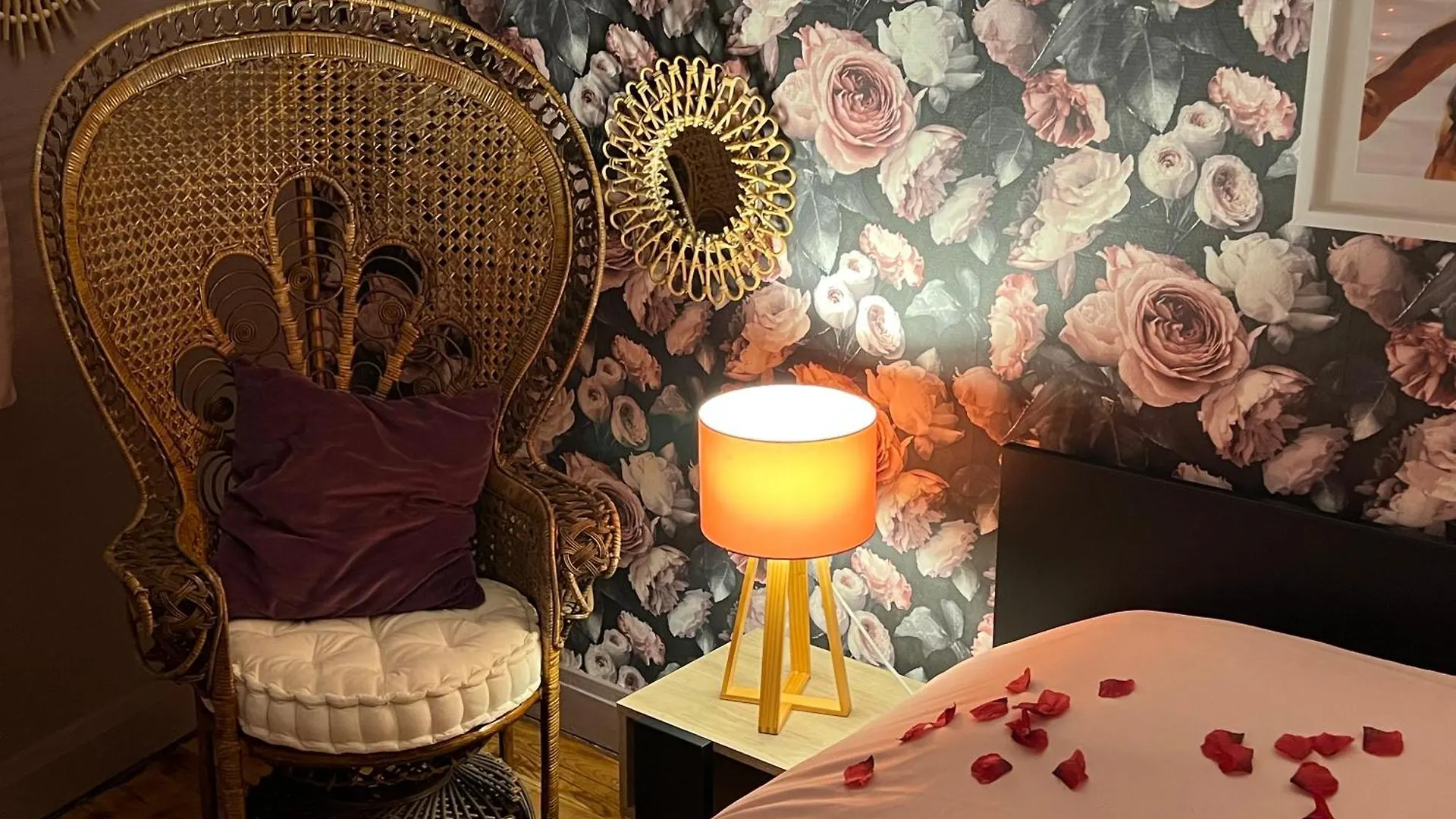 *** Couette-café Bed and Breakfast La Parenthèse à Nievroz France